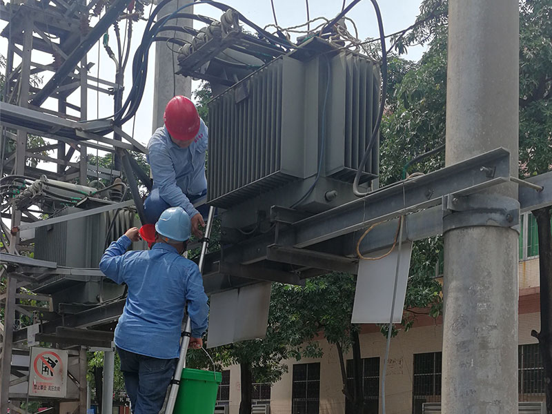 变压器加油